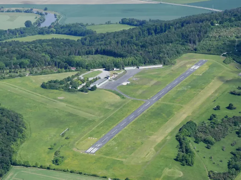 Hardcoreasia Flugplatz in Bremen